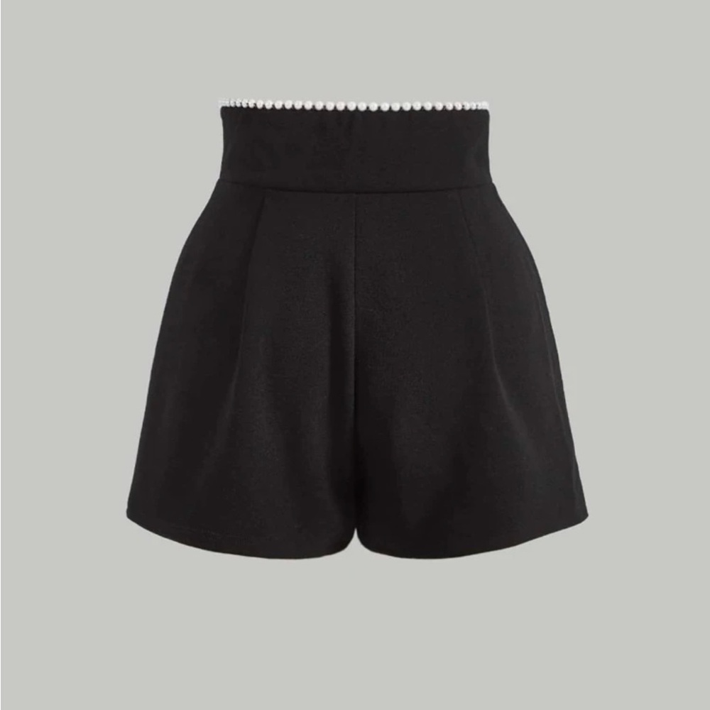 Pearl shorts